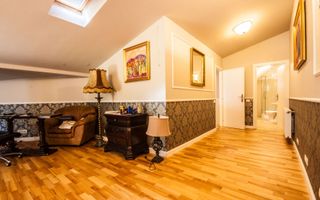 Vanzare | Apartament Tip Vila | Marasesti | Renovat Complet - Poză 8