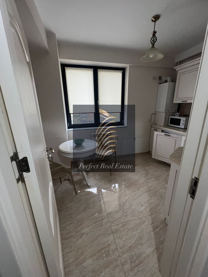 3 camere, vedere spectaculoasă la lac, Mamaia – zona Hotel Iaki - Poză 19