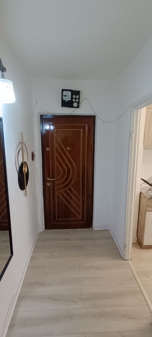 Apartament 2 camere la parter + balcon langa Spitalul Jufetean - Poză 11