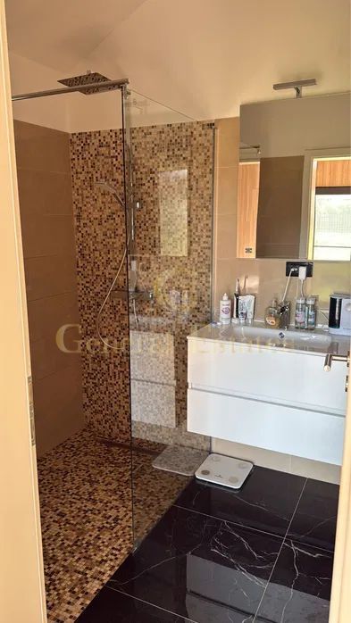 Casa deosebita Stupini complet mobilata si utilata - Poză 8