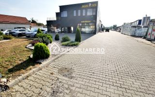 2 Hale noi cu suprafete de 590 si 578mp,teren 4200mp.stradal - Poză 2