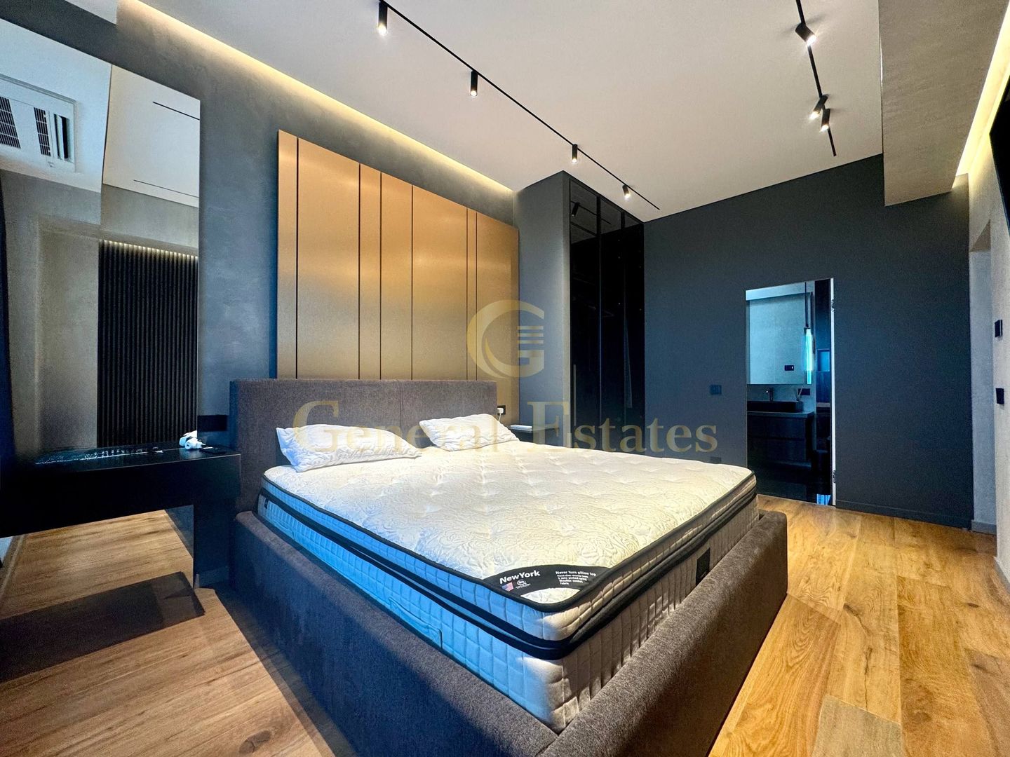 Vânzare Penthouse exclusivist- 222 m.p. cu Terasă Generoasă - Iași ! - Poză 12