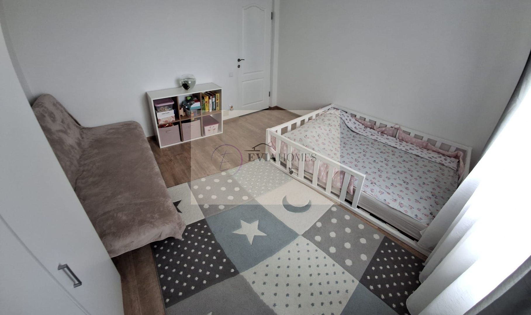 3 camere/ balcon / parcare 2 mașini / zona Vivo - Poză 2