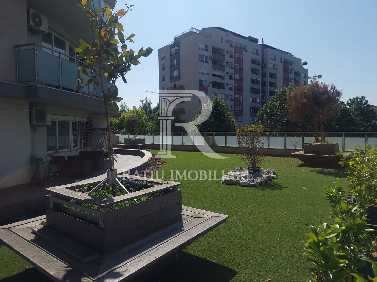 Apartament 3 camere | Terasă panoramică | Cartier Luceafărul | Oradea - Poză 8