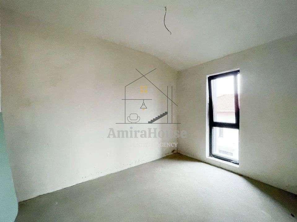 Casa tip duplex de vanzare, 127 mp utili, 229 mp teren, Someseni - Poză 8