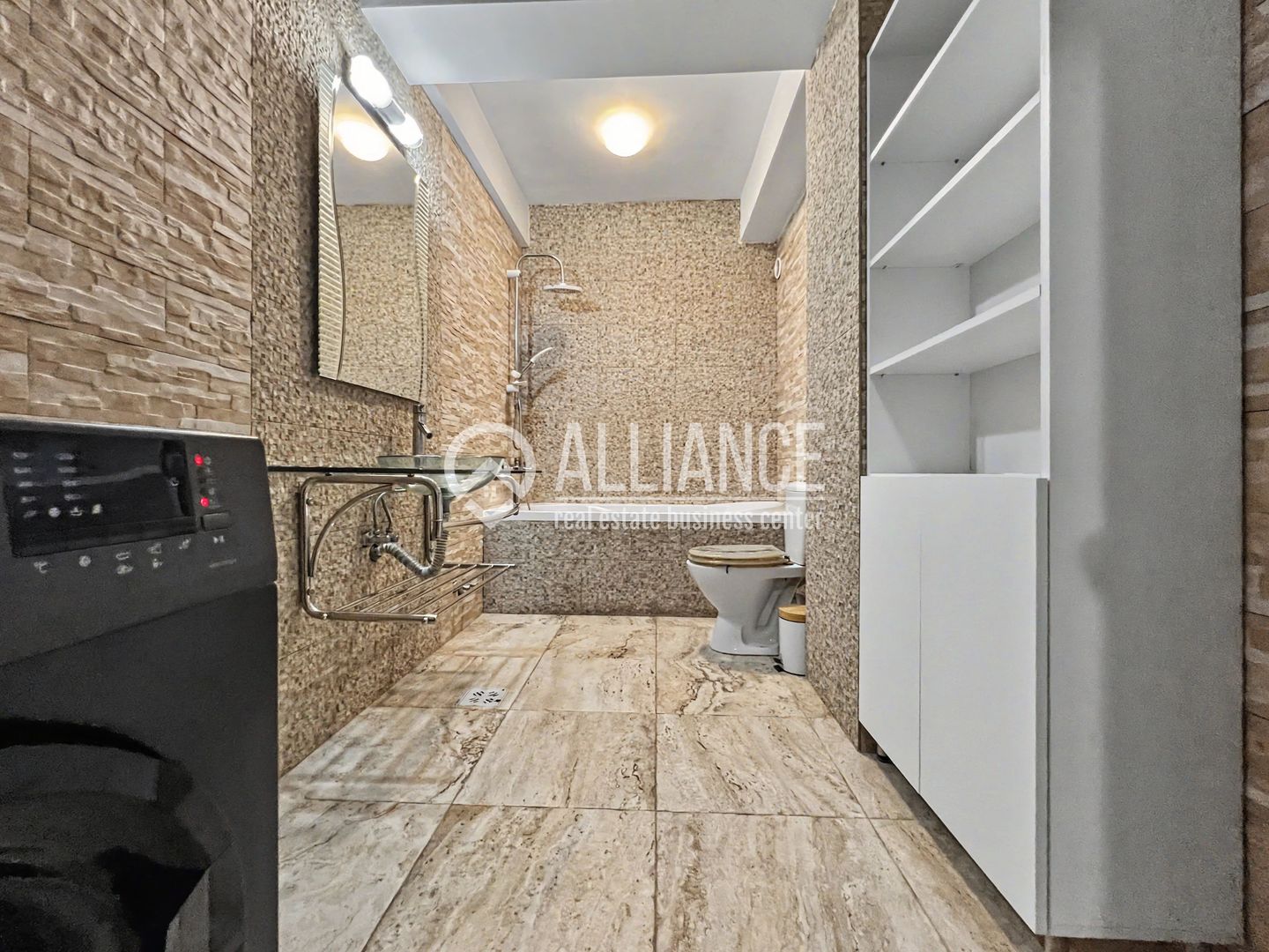 ENERGIA (COD 05) - Un apartament luminos, exact unde orașul se mișcă - Poză 16