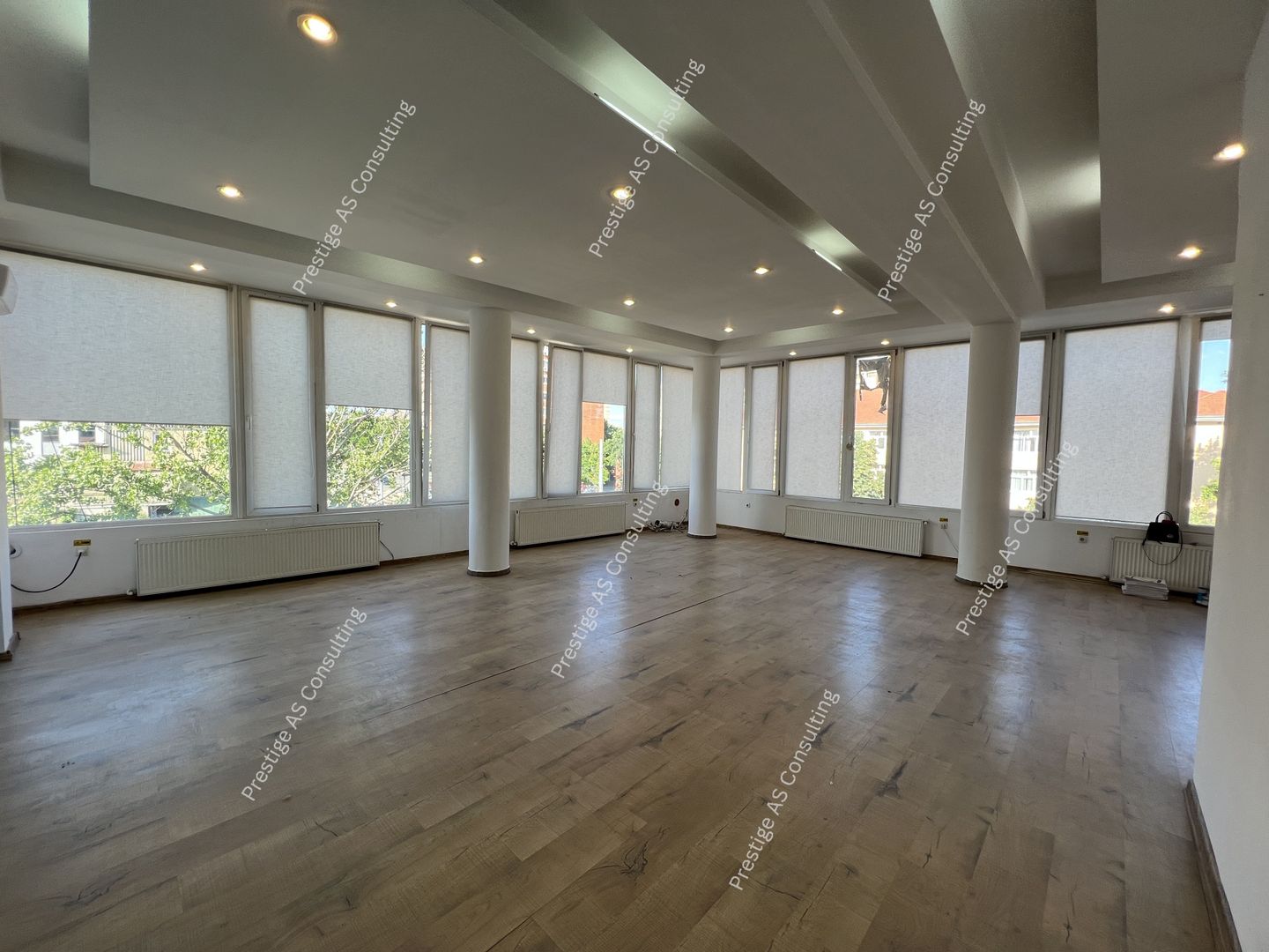 Spatiu Comercial Open Space | 82mp utili | Bulevardul Cetatii - Poză 2