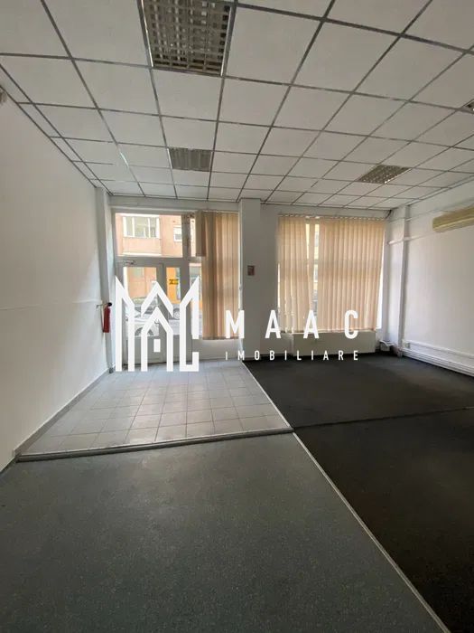 Spatiu comercial | Vitrina mare la strada | 70 mp | V. Aaron - Poză 2
