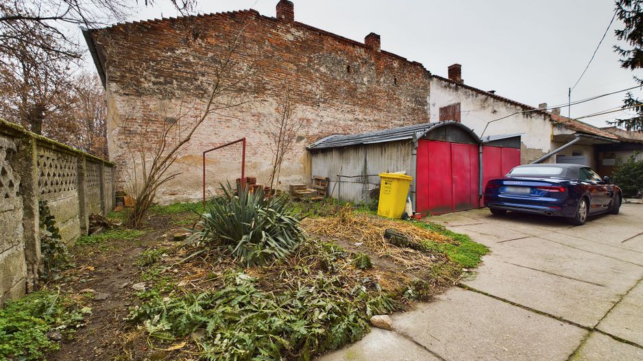 Apartament cu 4 camere la casa in centru - Poză 13