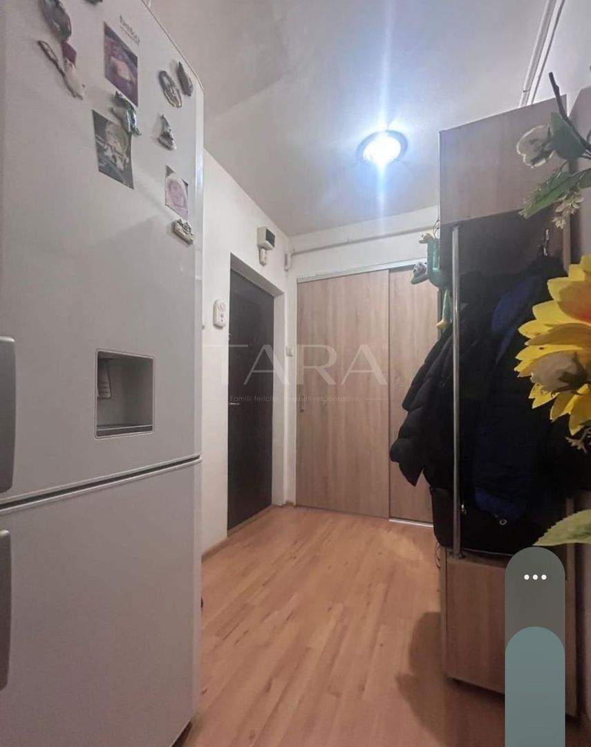 Apartament cu 2 camere decomandate, 50 mp, balcon. - Poză 7