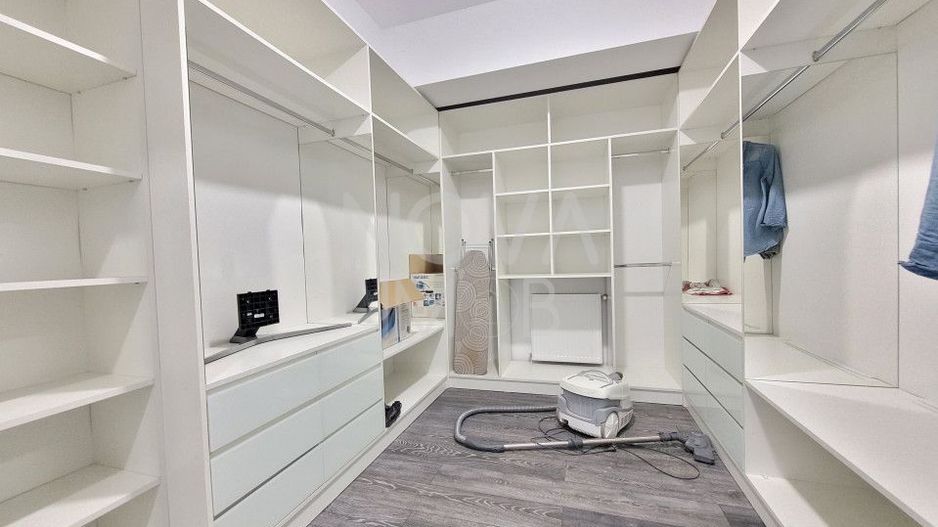 PENTHOUSE DE LUX CU TERASĂ PANORAMICĂ ȘI PRIVELIȘTE SPRE MUNȚII FĂGĂRAȘ - Poză 11