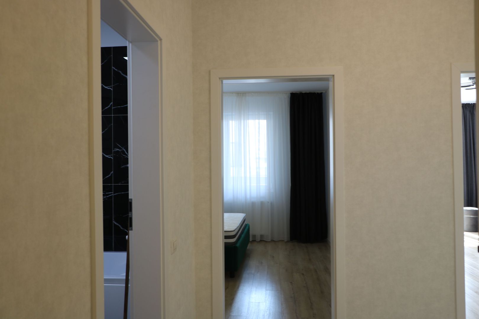 DRUMUL TABEREI-BRANCUSI, 2 CAMERE, ET. 4/6, BUCATARIE INCHISA, LIFT, DECOMANDAT - Poză 7