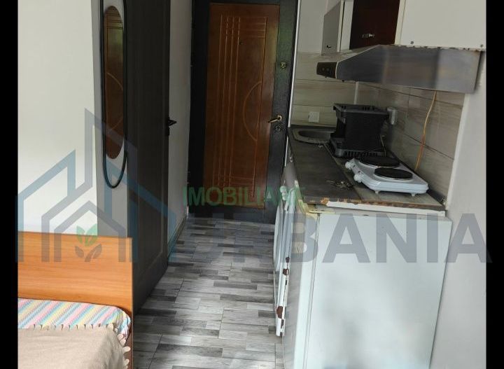 Cameră de cămin 12 mp, Bularga, renovată, mobilată, utilată, cu WC și duș - Poză 1