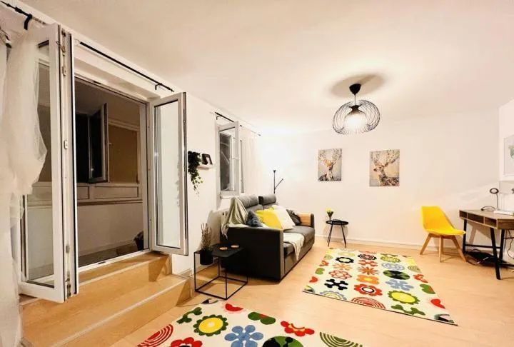 Garsoniera Spatioasa | Iancu de Hunedoara | Bloc Anvelopat - Poză 2