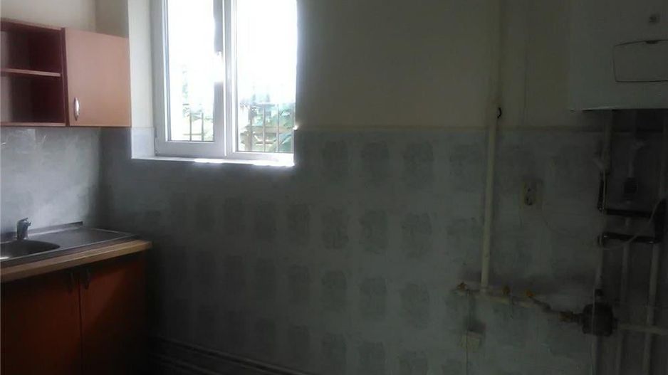 Inchiriere Casa Vila || 8 camere  ||curte libera 100mp || Vatra Luminoasa - Poză 10