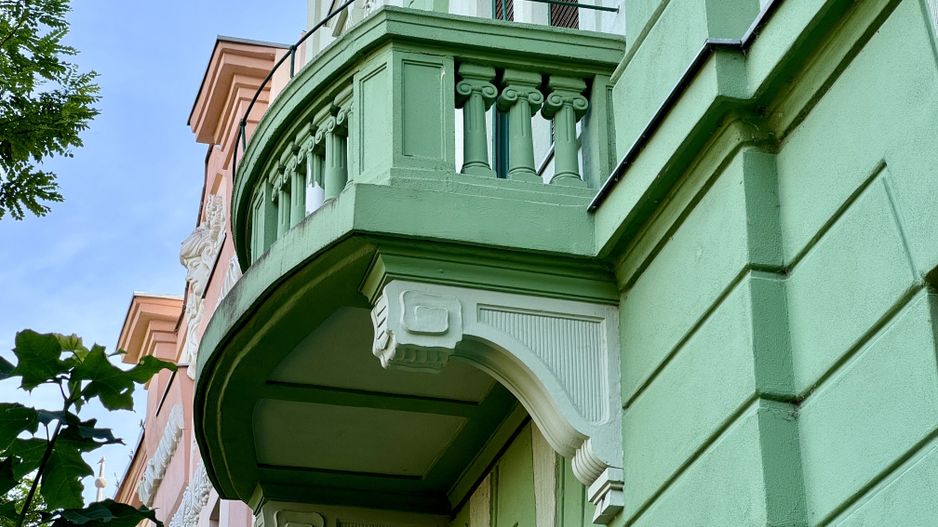 Apartament in clădire istorică P-ta Plevnei cu vedere parc - Poză 19