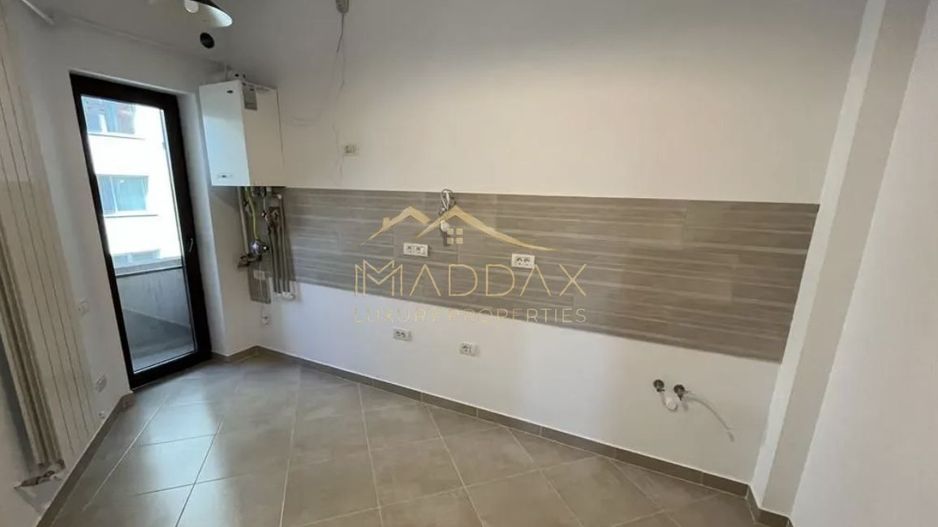 Vila S+P+2=M//Cladire birouri***7 camere//300 mp***Calea Grivitei - Poză 18