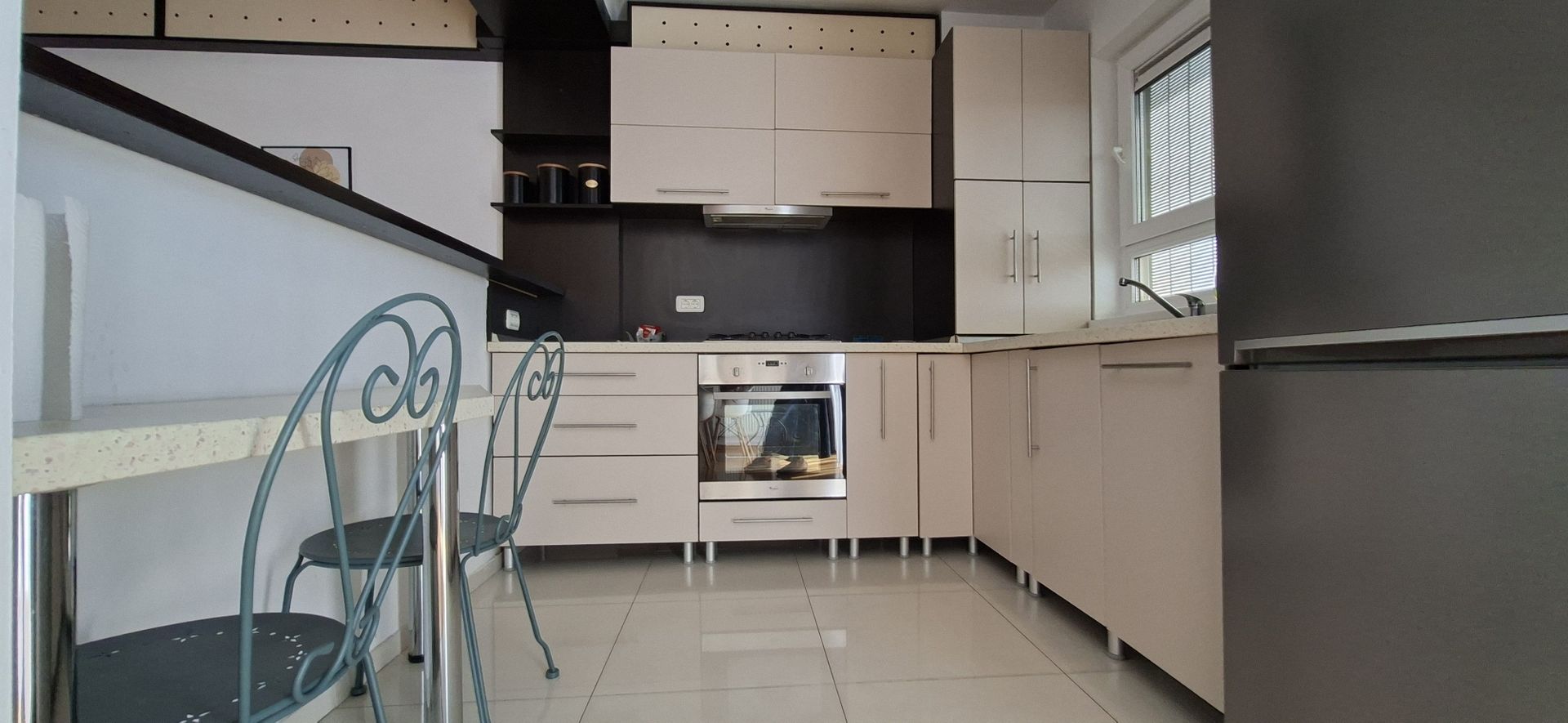 Apartament cu 2 camere si loc de parcare - Torontalului - Poză 10