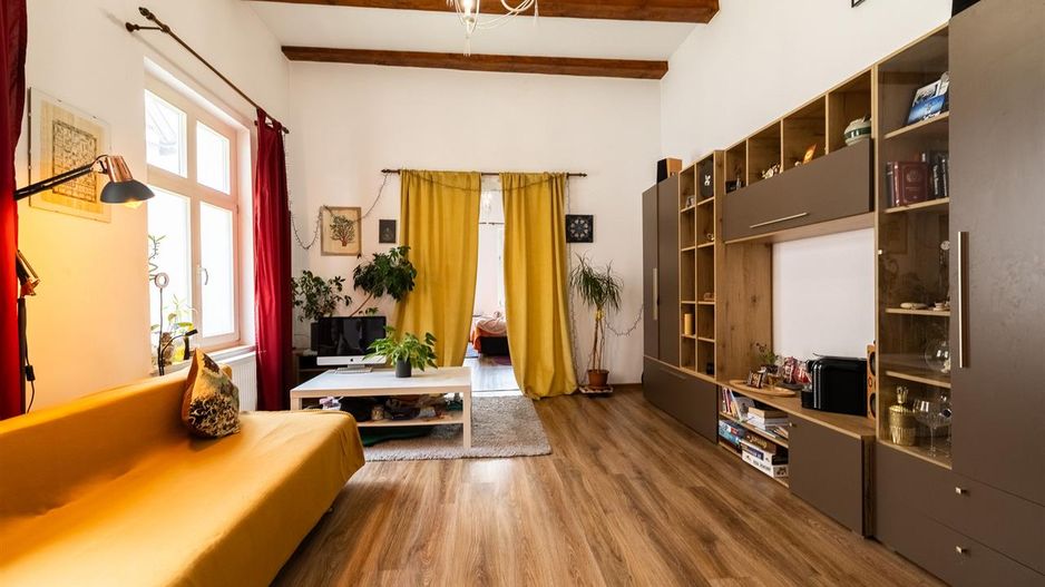 Imobil doua camere in casa+spatiu comercial+teren 270 mp  cu CF separat - Poză 10