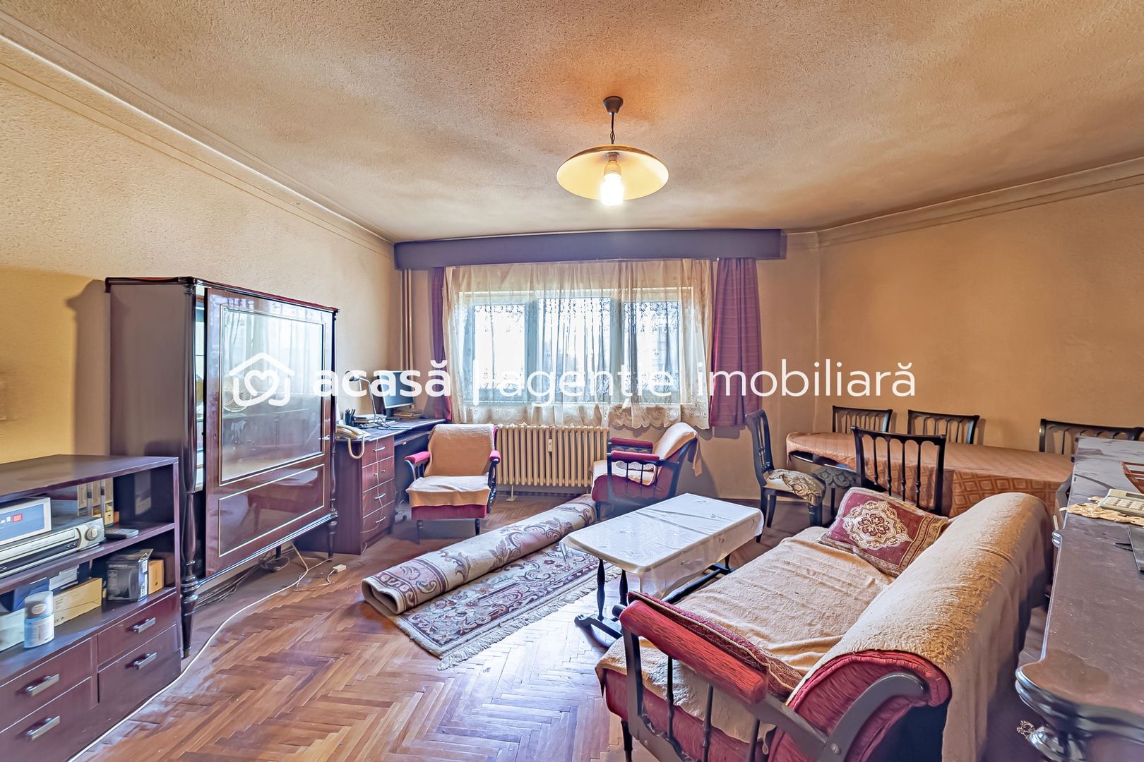 Apartament spațios în zona Banu Mărăcine - Poză 3