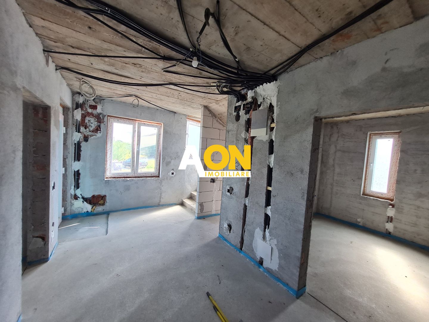 Casa 5 Camere, 284 mp, Teren 459/913, Toate Utilitatile, Zona Arex - Poză 8