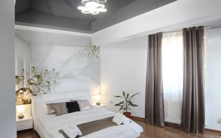 Studio de vanzare in zona cluburilor din Mamaia - Vedere la mare - Poză 2