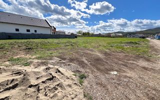 Teren de vanzare cu toate utilitatile, 20ml deschidere - Poză 1