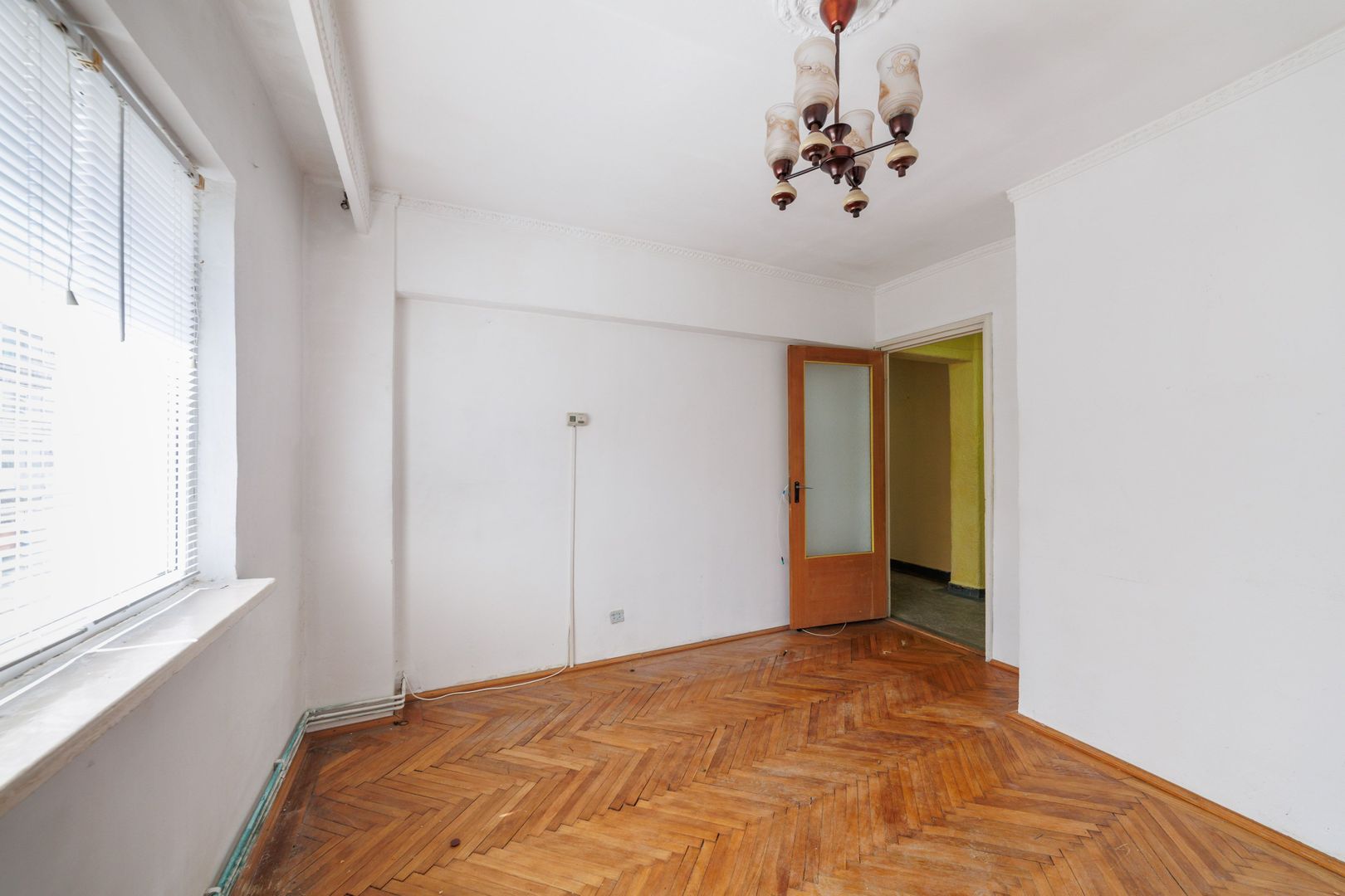 Ap 2 camere, decomandat, Banat, Judecatorie - Poză 2