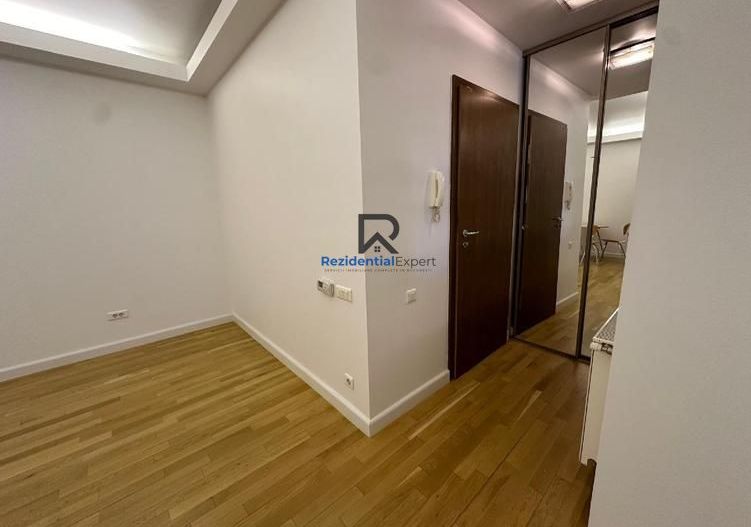 Apartament cu 3 camere de vânzare Primăverii - Poză 4