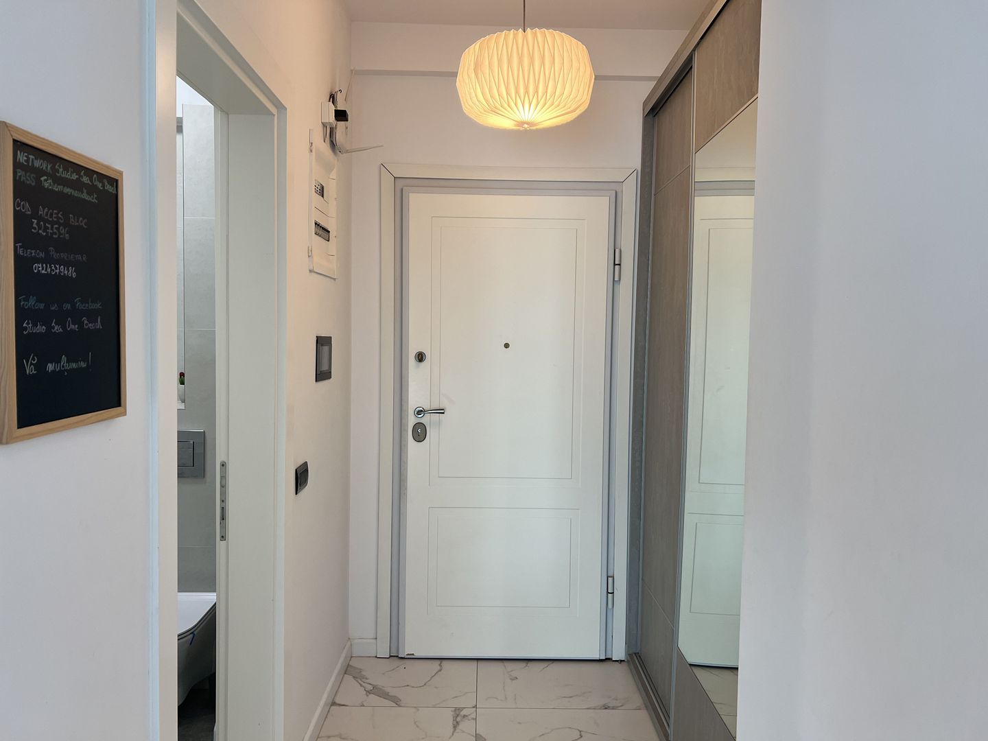 Garsoniera moderna Smart mobilata si utilta - Parcare Privata - HOT!! - Poză 13