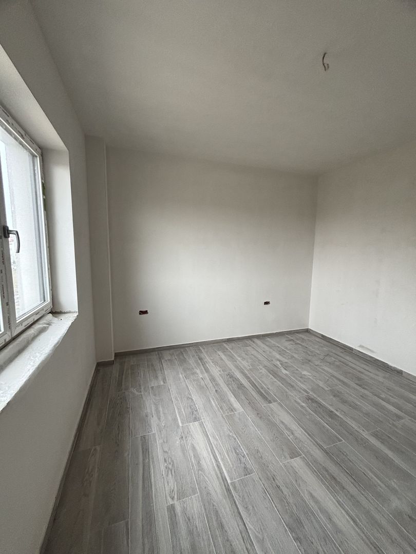 Apartament 2 camere ,zona Braytim - Poză 5