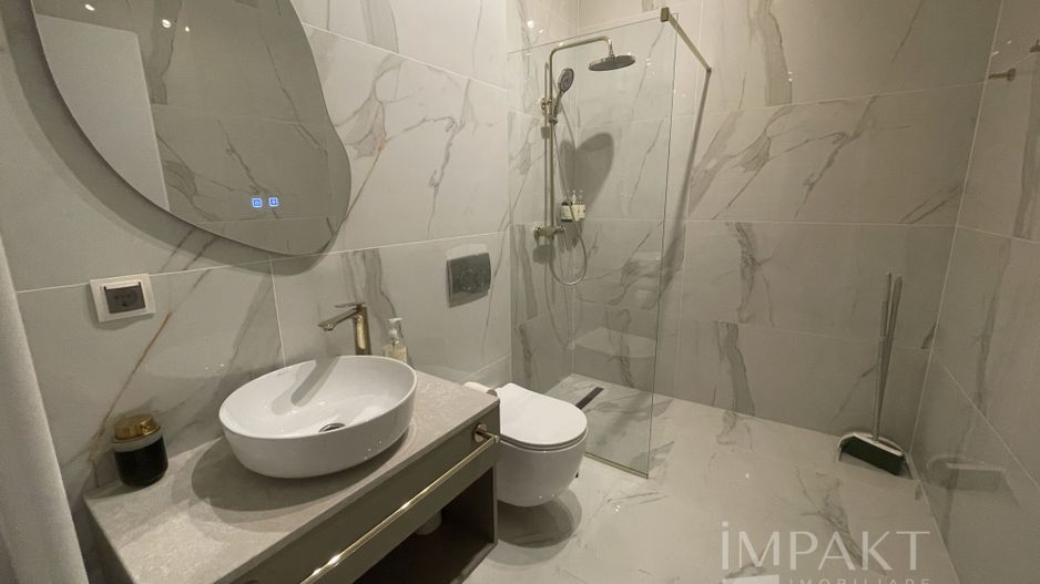 Apartament cu 2 camere, LUX in zona UMF - Poză 10