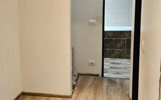 Apartament cu 3 camere, decomandate, etaj 4, zona FILATURII; - Poză 2
