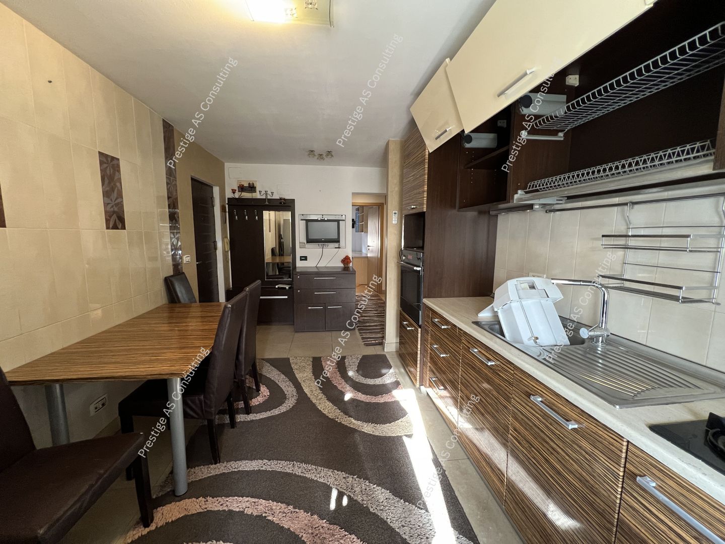 Apartament Decomandat | 3 Camere 2 Bai | Etajul 1 | Zona Matei Basarab - Poză 2