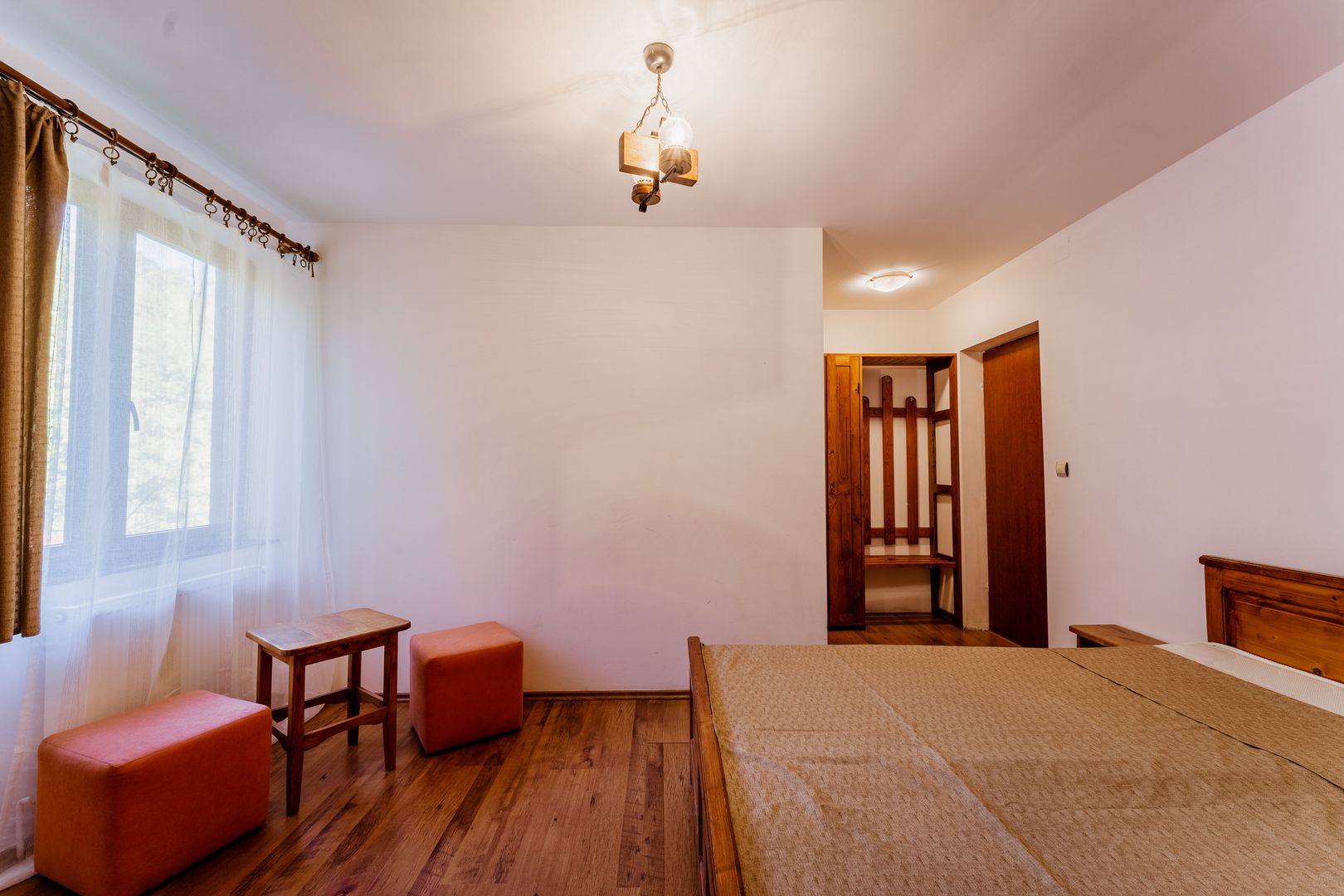 Domeniu în satul Căprioara - Poză 78