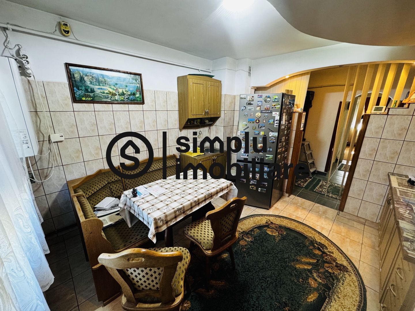3 decomandate, centrala, 1 Mai - 110 000 Euro - Poză 6