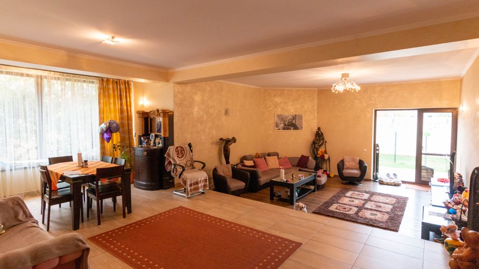 Casa moderna cu garaj de vanzare Popesti Leordeni - Poză 8