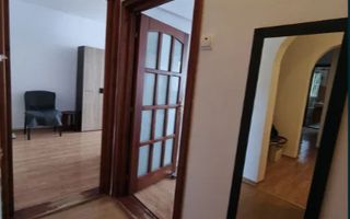 3 Camere - Decomandat - Etaj Intermediar - Poză 4