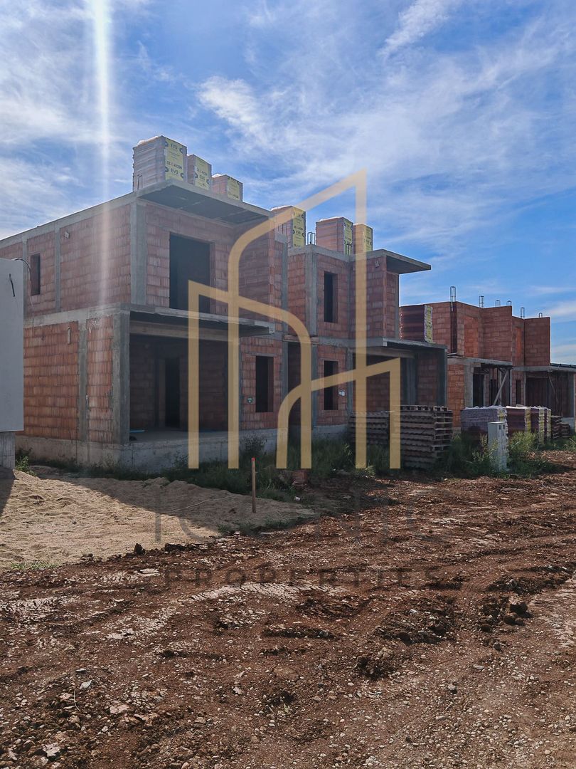 Duplex P+E cu 4 camere si garaj in Giarmata,  comision 0% - Poză 9