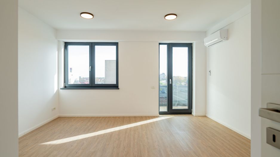 NOU! Spatii de birouri premium de inchiriat | Bdul 1 Mai | Parcare - Poză 9