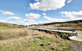Parcele de  603 mp.teren intravilan, drum de 9 m.Livezeni - Poză 4