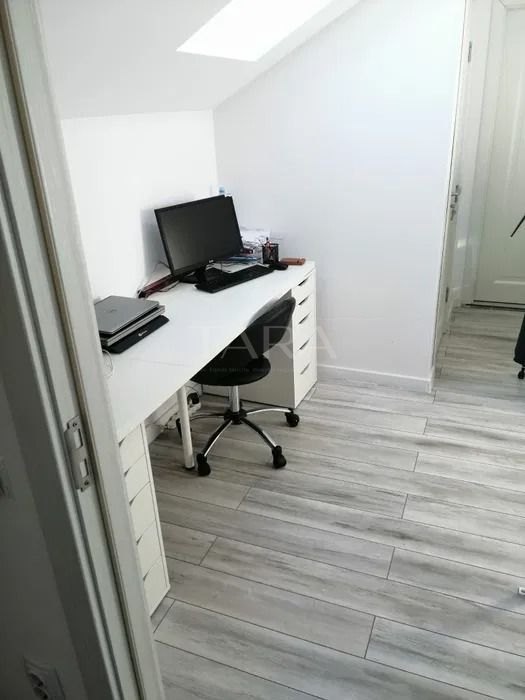 Apartament cu 3 camere de vânzare,  Central Apahida. - Poză 6