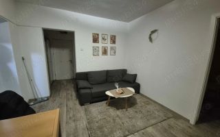 De închiriat apartament cu 2 camere Podu' Ros - Poză 1