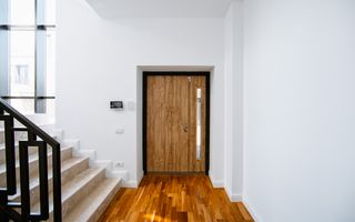 VILA SUPERBĂ CU 4 DORMITOAARE ȘI PISCINA LA INCHIRIERE - Poză 11