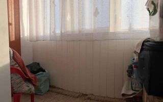 Apartament 3 Camere - Decomandat - Zona de jos - Poză 11