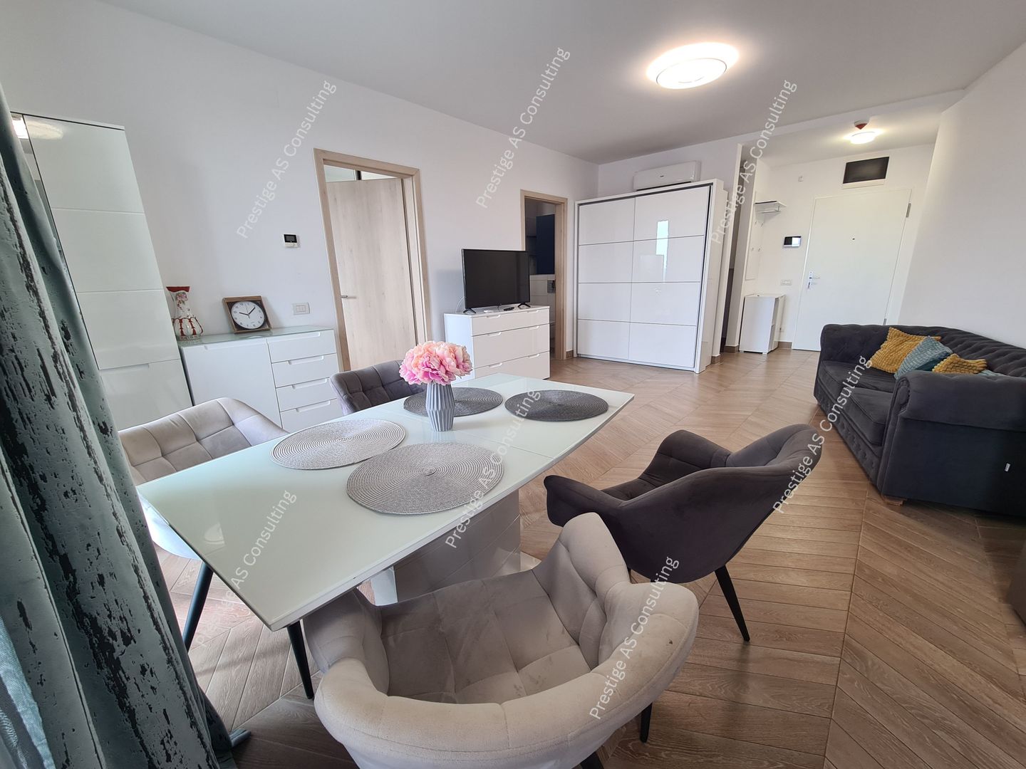 Apartament ISHO 2 Camere vedere panoramica Etaj 10 Timisoara ideal pt studenti - Poză 5