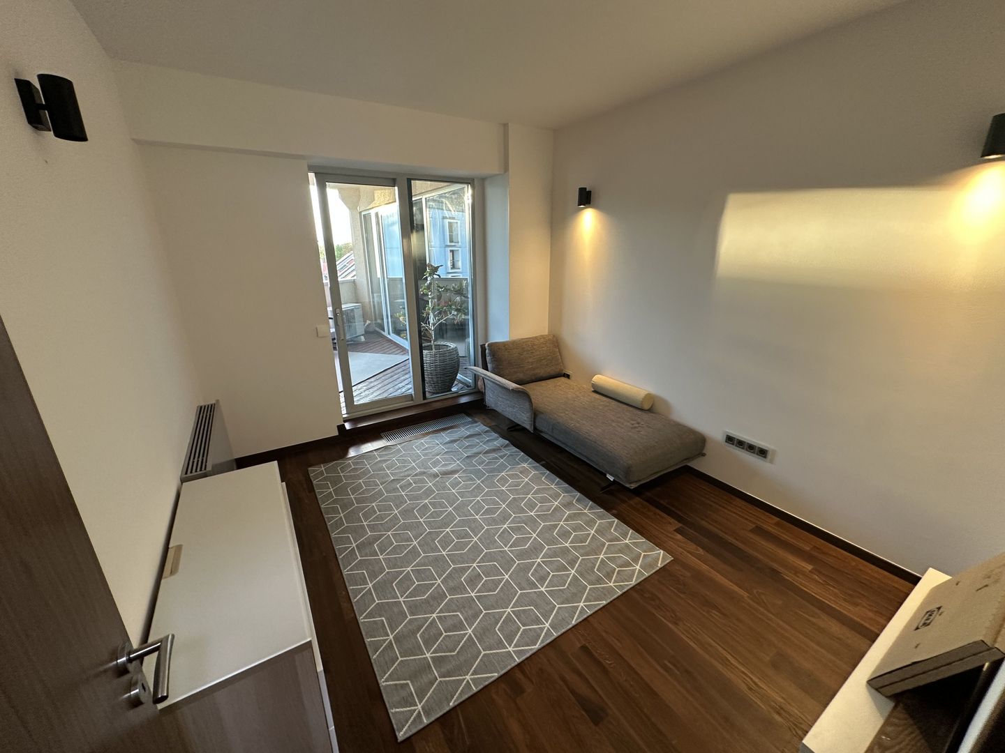 Apartament 3 camere cu parcare subterana - Poză 22