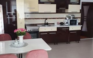 Apartament de vanzare, cu 2 camere, in Floresti, zona Florilor. - Poză 2