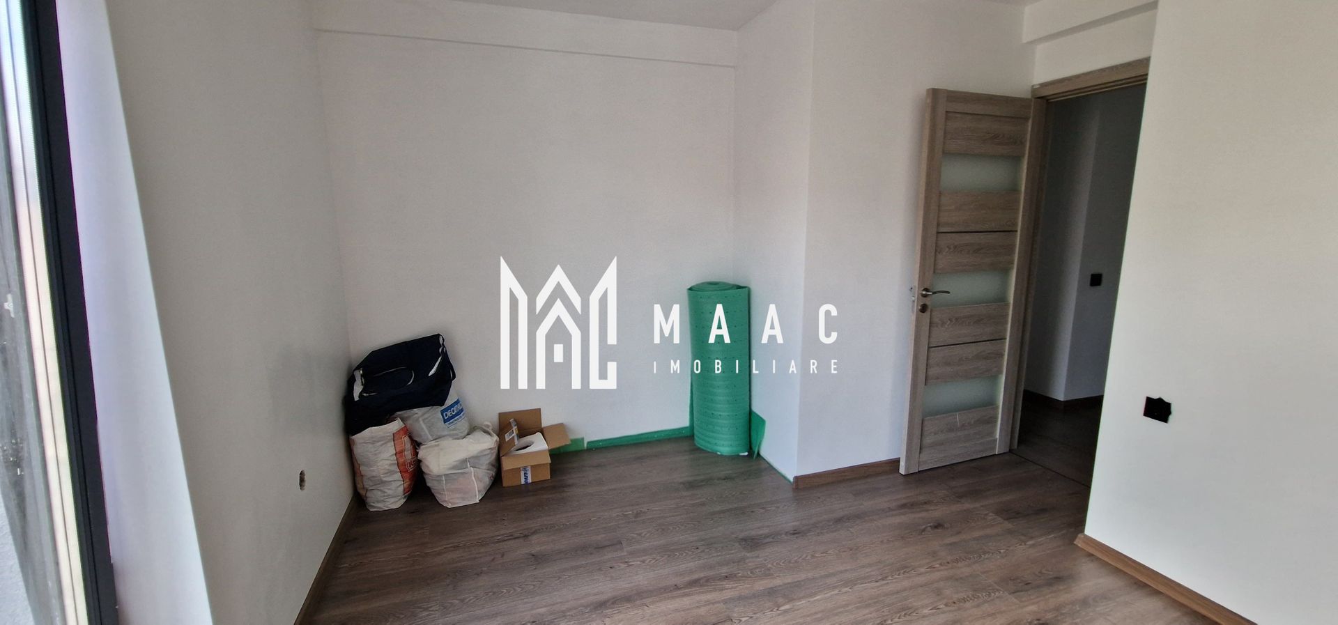 Casă Modernă Nouă în Șelimbăr | Zonă Liniștită | Finisaje Premium | - Poză 10