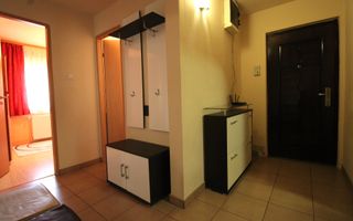 3 camere + 2 bai, centrala proprie. zona Aradului. - Poză 7